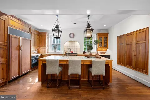 Kitchen - 4 Welwyn Rd, Wayne, PA 19087 photo 4 of 6