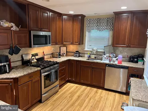 723 Mason Ave, Drexel Hill, PA 19026