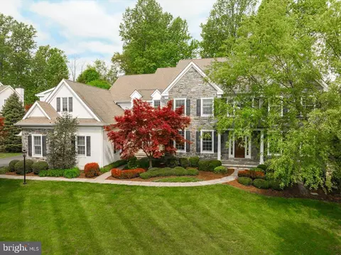 1006 Brick House Farm Ln, Newtown Square, PA 19073