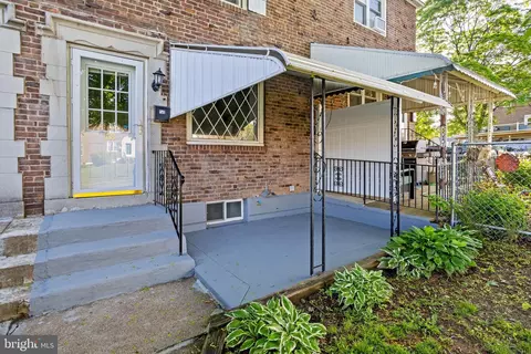 333 Westpark Ln, Clifton Heights, PA 19018