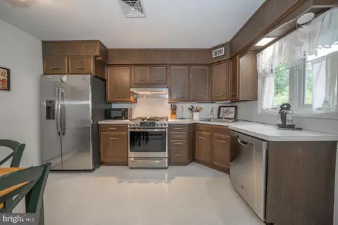 320 Bennett Rd, Springfield, PA 19064 photo 8