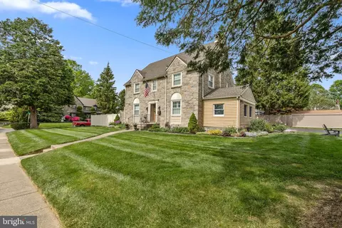 615 Shadeland Ave, Drexel Hill, PA 19026