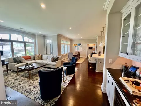 Living - 102 Louella Ave #C3, Wayne, PA 19087 photo 2 of 3