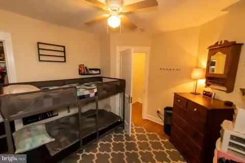 125 N Cedar Ln, Upper Darby, PA 19082 photo 12