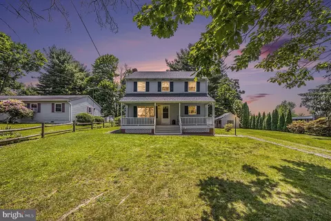 1829 Laurel Ave, Boothwyn, PA 19061