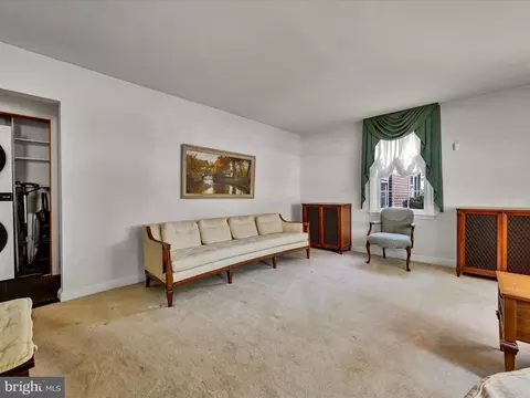 Living - 485 Barker Rd, Springfield, PA 19064 photo 1 of 4