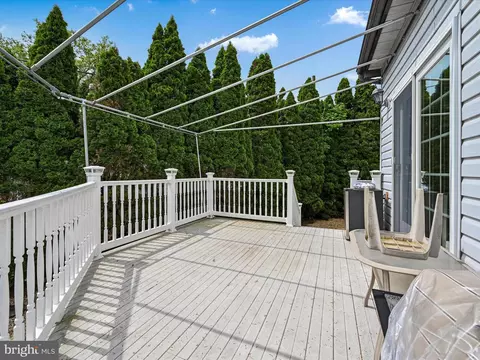 Exterior - 485 Barker Rd, Springfield, PA 19064 photo 2 of 4