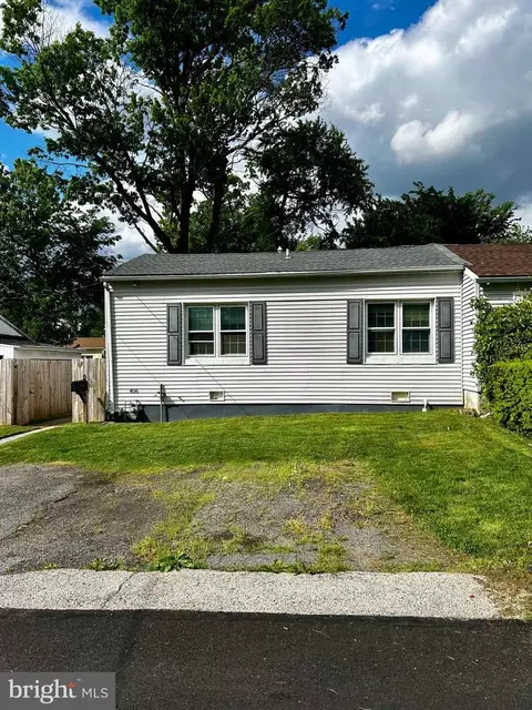 406 Austin Ct, Wallingford, PA 19086