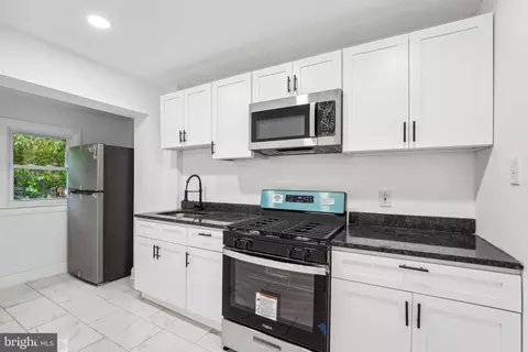 1116 Johnson St, Chester, PA 19013