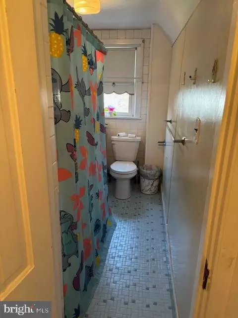 Entry Way - 2245 Chichester Ave, Boothwyn, PA 19061 photo 1 of 1