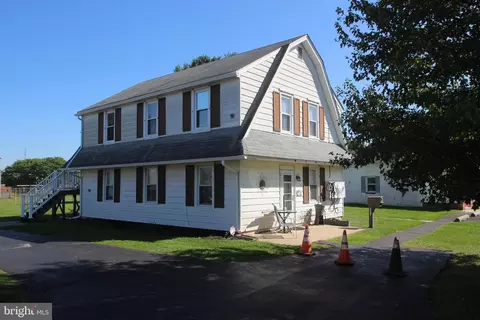 2237 Chichester Ave, Boothwyn, PA 19061 photo 2