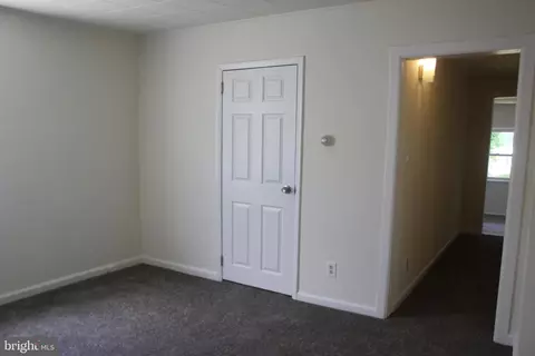 206 Wilcox St, Marcus Hook, PA 19061 photo 9