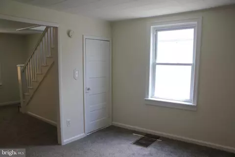 206 Wilcox St, Marcus Hook, PA 19061 photo 11