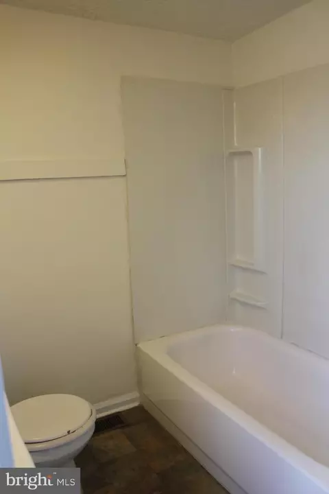 206 Wilcox St, Marcus Hook, PA 19061 photo 31