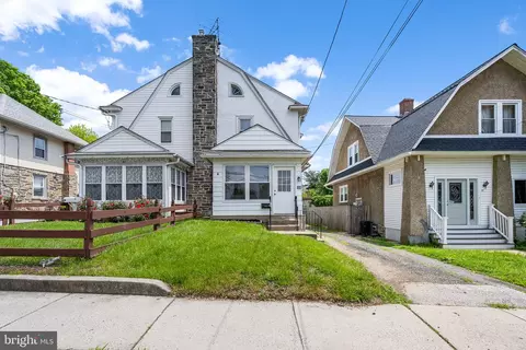 33 S Harwood Ave, Upper Darby, PA 19082