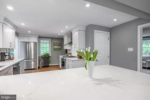 610 Lanmore Ave, Wayne, PA 19087 photo 19