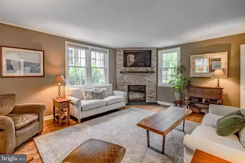 610 Lanmore Ave, Wayne, PA 19087 photo 10