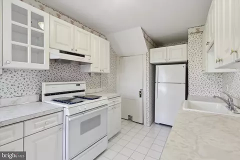 214 E Leamy Ave, Springfield, PA 19064 photo 18
