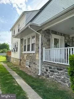 214 E Leamy Ave, Springfield, PA 19064 photo 4