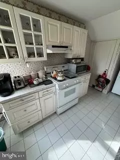 214 E Leamy Ave, Springfield, PA 19064 photo 7