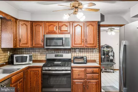 531 Wayne Ave, Springfield, PA 19064 photo 12