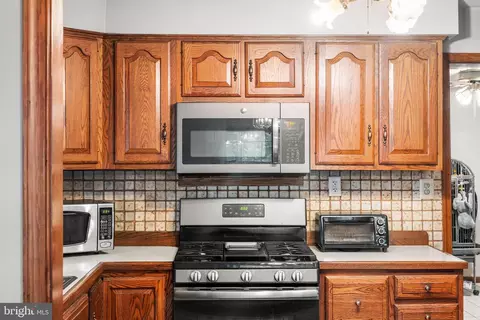 531 Wayne Ave, Springfield, PA 19064 photo 13