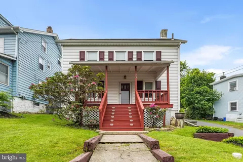 23 New Rd, Aston, PA 19014