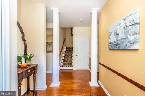 57 Dresner Cir, Marcus Hook, PA 19061 photo 3