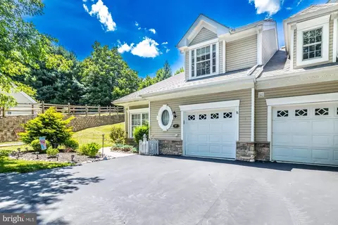 57 Dresner Cir, Marcus Hook, PA 19061 photo 21