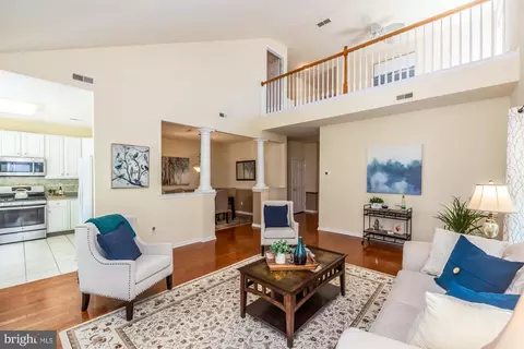 57 Dresner Cir, Marcus Hook, PA 19061 photo 5