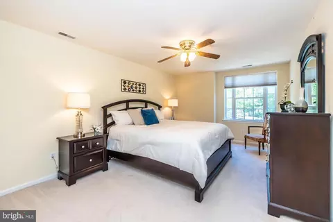 57 Dresner Cir, Marcus Hook, PA 19061 photo 19
