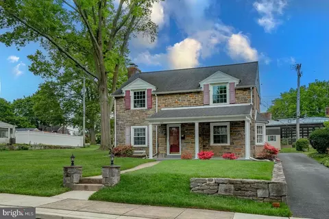 126 Fairview Rd, Springfield, PA 19064