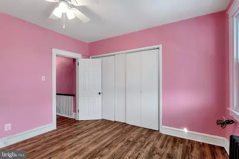 Bedroom - 68 Lamport Rd, Upper Darby, PA 19082 photo 5 of 9