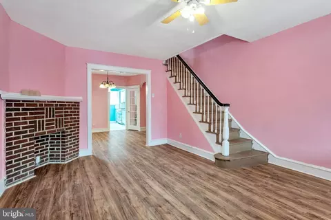 Living - 68 Lamport Rd, Upper Darby, PA 19082 photo 1 of 3