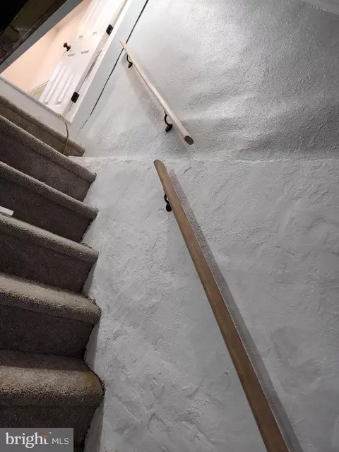 Entry Way - 32 Walnut St, Marcus Hook, PA 19061 photo 5 of 5