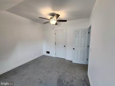 Bedroom - 32 Walnut St, Marcus Hook, PA 19061 photo 2 of 4