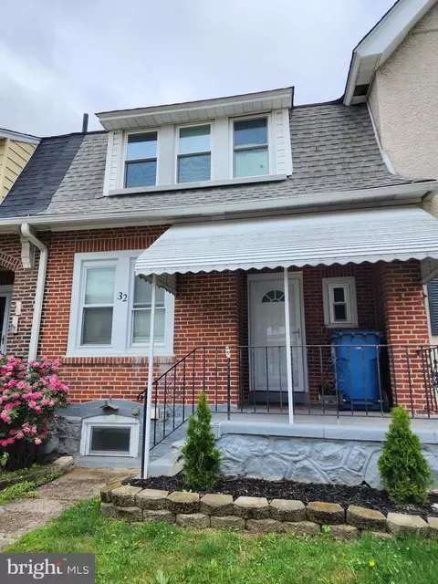 Exterior - 32 Walnut St, Marcus Hook, PA 19061 photo 2 of 2