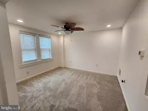 Living - 32 Walnut St, Marcus Hook, PA 19061 photo 2 of 2