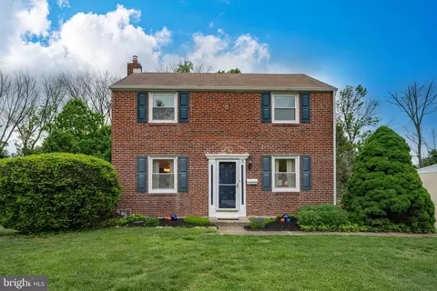 38 Sterner Ave, Broomall, PA 19008