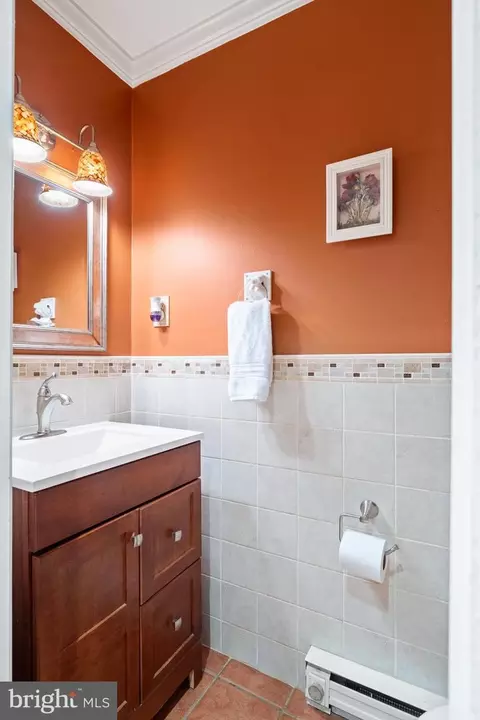381 Grange Rd # A, Wayne, PA 19087 photo 20