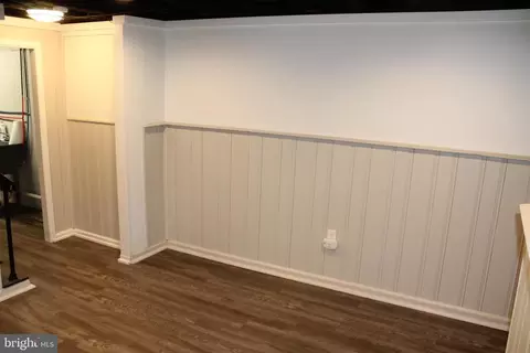 Entry Way - 343 Hampden Rd, Upper Darby, PA 19082 photo 5 of 5