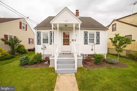 305 Madison Ave, Prospect Park, PA 19076