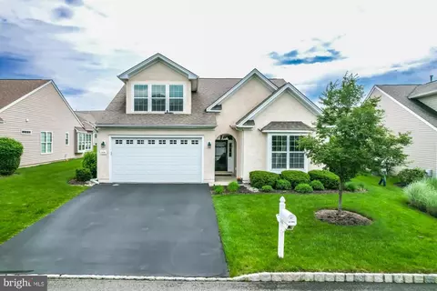 3438 W Branch Ln, Garnet Valley, PA 19060