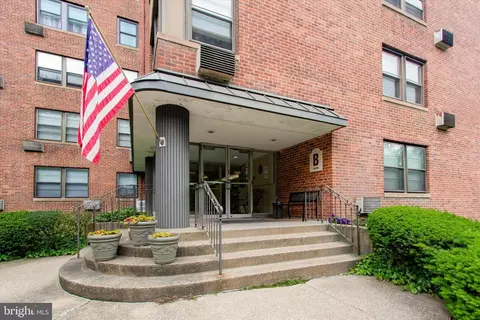 80 W Baltimore Ave #B412, Lansdowne, PA 19050