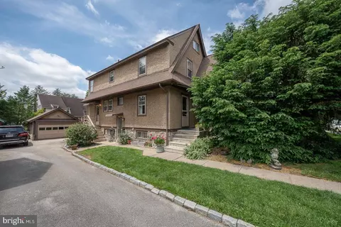 912 Cornell Ave, Drexel Hill, PA 19026