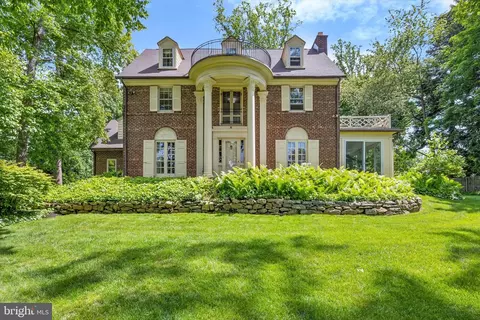226 Upland Way, Wayne, PA 19087