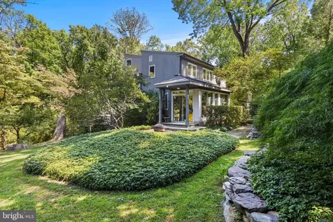 335 Plush Mill Rd # -A, Wallingford, PA 19086