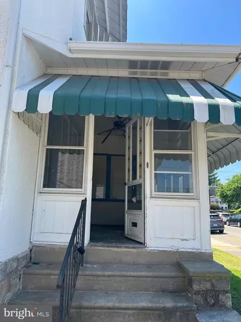 20 Harrison Ave, Clifton Heights, PA 19018