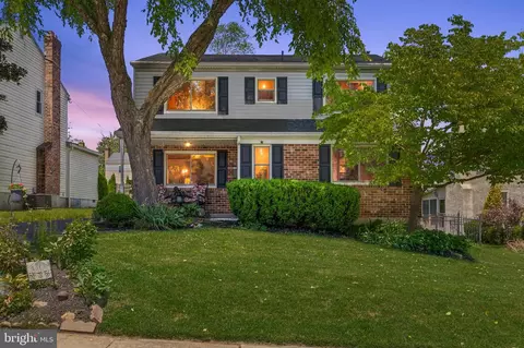 2313 Poplar Rd, Havertown, PA 19083
