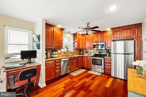 Kitchen - 2422 E Colonial Dr, Boothwyn, PA 19061 photo 1 of 4